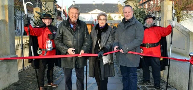 Paul Gauselmann Weihnachtsmarkt Schloss Benkhausen Winterliches Schlossvergnügen