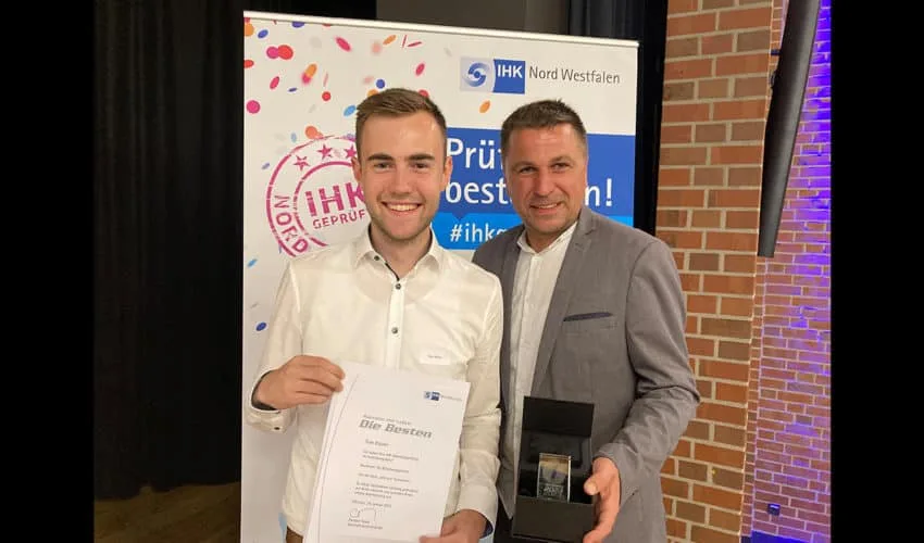 SG Service Zentral Coesfeld Tom Klüner Daniel Mauritz Bestenehrung Azubi IHK Nord Westfalen