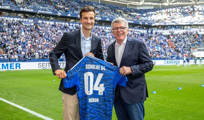 Merkur Group FC Schalke 04 Exklusiv-Partner Veltins-Arena