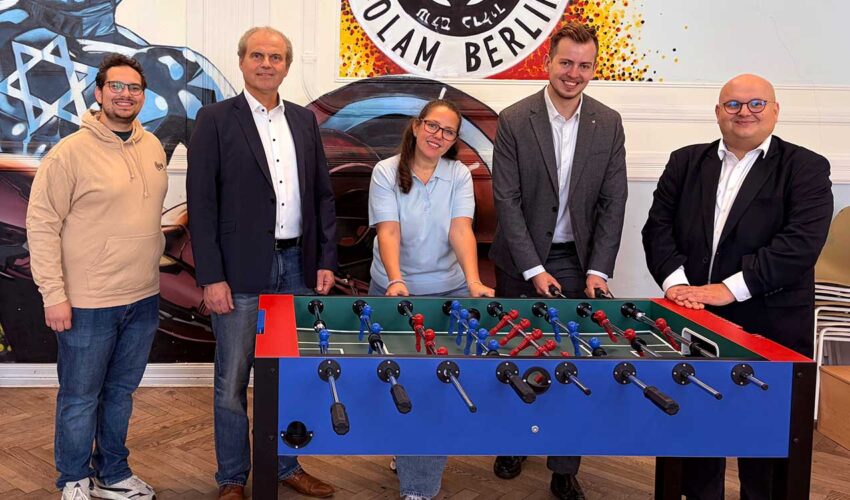 Merkur Löwen OLAM Tischkicker